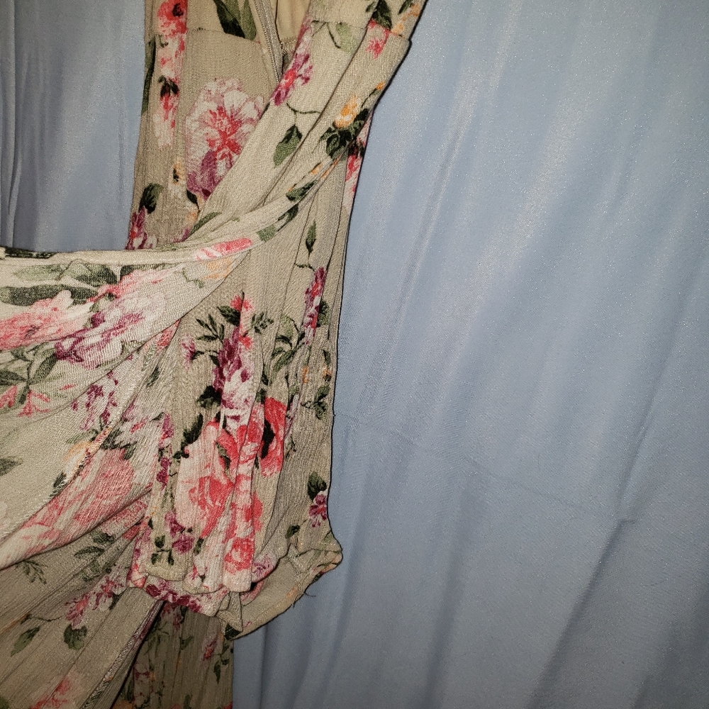 Ladies - Picture 3 of 5